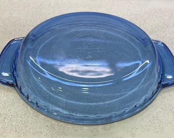 Vintage Anchor Hocking Blue Glass Pie Plate: 9