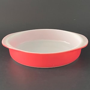 Vintage Pyrex Pink Flamigo Cake Baking Dish - PYREX 221 8 1/2  - Round Milk Glass Cake Pan All Caps PYREX 221 1960&#39;s Era