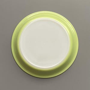Vintage Pyrex Lime Green Pie Plate 9&quot; Pyrex 209 Pie Baking Dish Made in the USA in the 1950&#39;s - 1960&#39;s