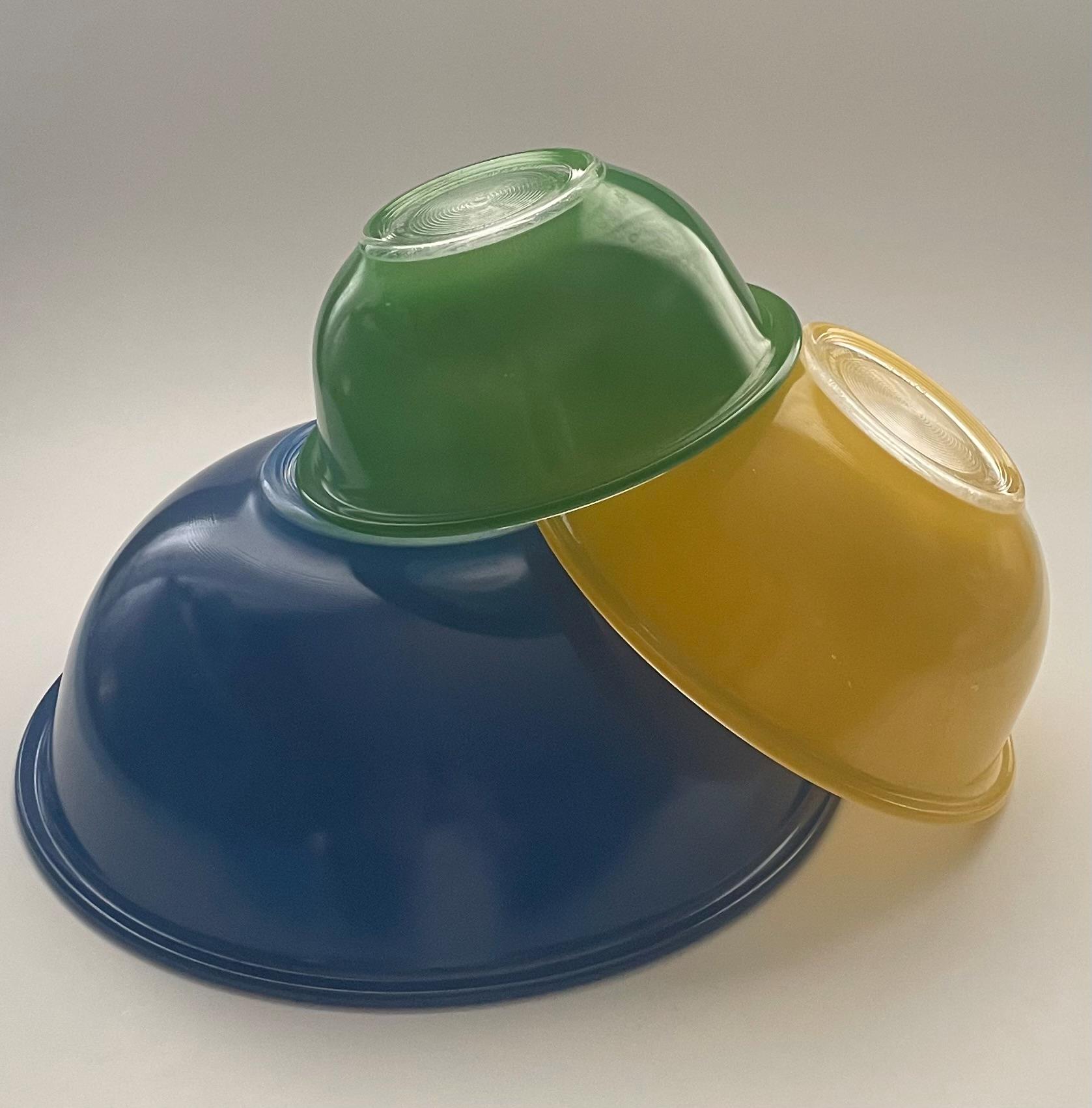 Vintage Pyrex Mixing Bowl Set: Blue, Yellow, Green Glass Batter