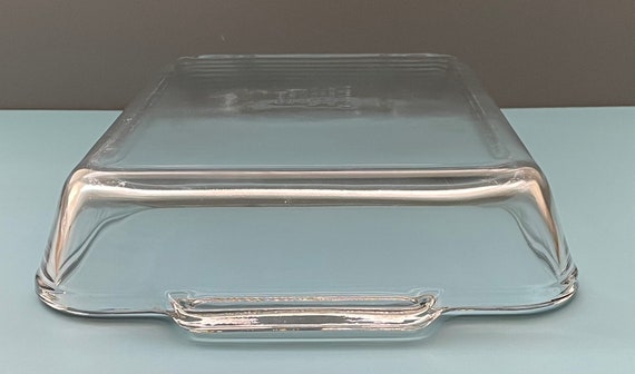 Vintage Anchor Hocking Glass Baking Dish – 9x13 Casserole, Lasagna
