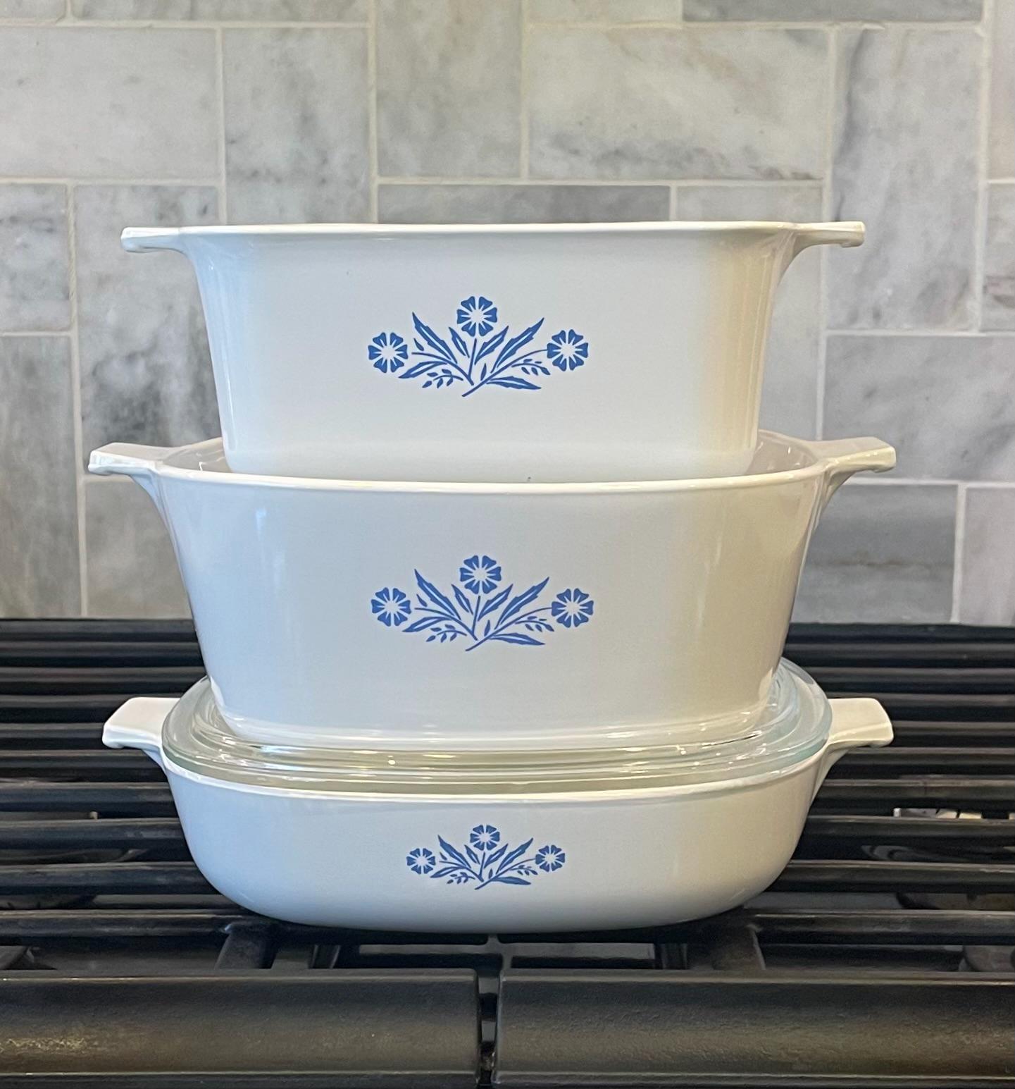 PYREX Tableware by CORNING ブルーライン 4枚セット Vintage Corning Ware Blue Cornflower 4-piece Set: Roaster