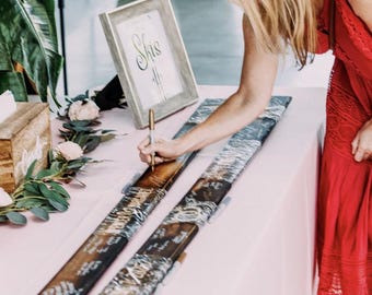 Personalized No-Holes Ski – Alternative Wedding Signing Board & Cabin Wall Decor