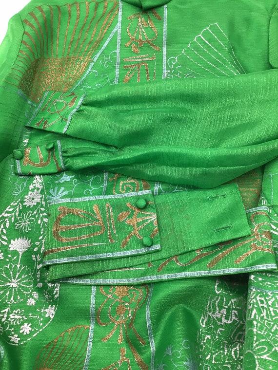 1960’s Alfred Shaheen green Asian motif shift dre… - image 10