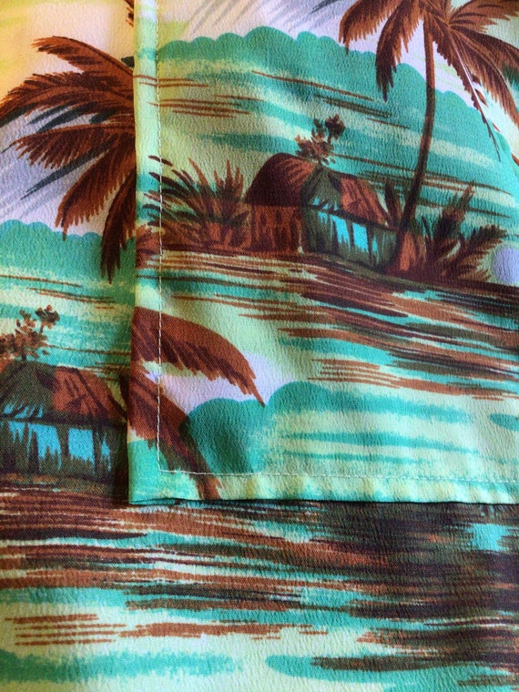 Vintage tiki Hawaiian shirt Barkcloth green with … - image 6