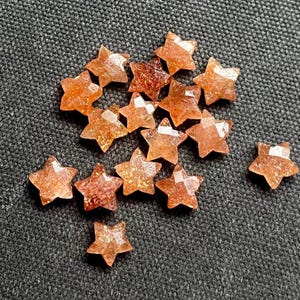Sunstone Star Briolettes: Hand Carved Gemstone Beads (10mm)
