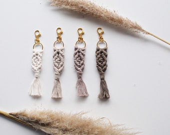 Macrame stroller chain Kitty