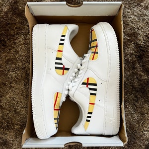 Custom Air Force 1s