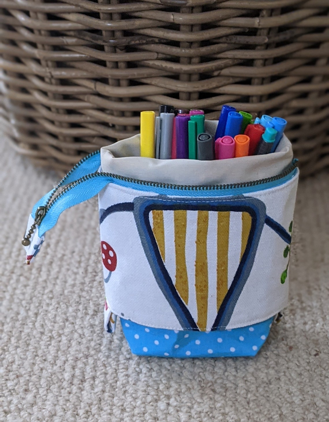 Pop up Slide Down PENCIL CASE/ Pen Holder Handmade Make up Etsy