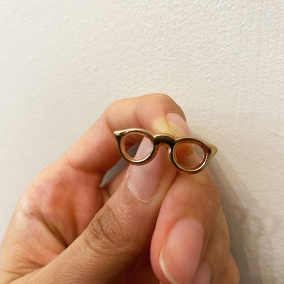 Eyeglasses Spectacle Pin Brooch Gold