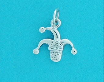 thumbnail image 2 of Tommyway Jewelry Genuine 925 Sterling Silver Big Ben London Charm Pendant - England 2 of 4