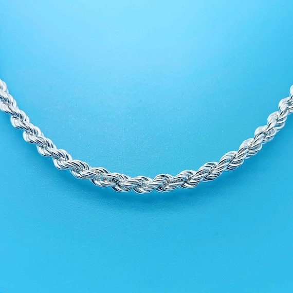 シルバー925刻印入り　ロープチェーン ネックレス 本物の刻印入り925スターリングシルバーライトロープチェーン（長さは