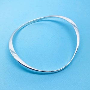 Genuine Hallmarked 925 Sterling Silver Polished Warped Design Slave Bangle