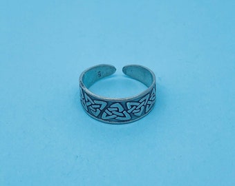 Genuine 925 Sterling Silver Toe Ring With Celtic Triangles One Size Fits All