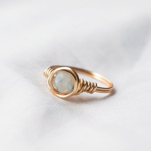 Elegant Aquamarine 14k Gold Filled Wire-Wrapped Ring, Dainty Gemstone Beaded Ring, Minimalist Stacking Ring, 14k Gold Crystal Ring