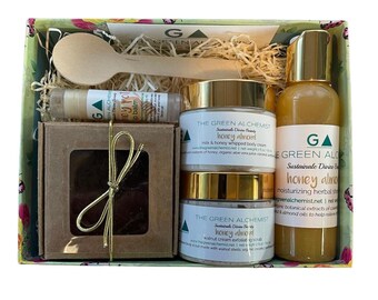 Honey Almond Travel Size Spa Gift Set