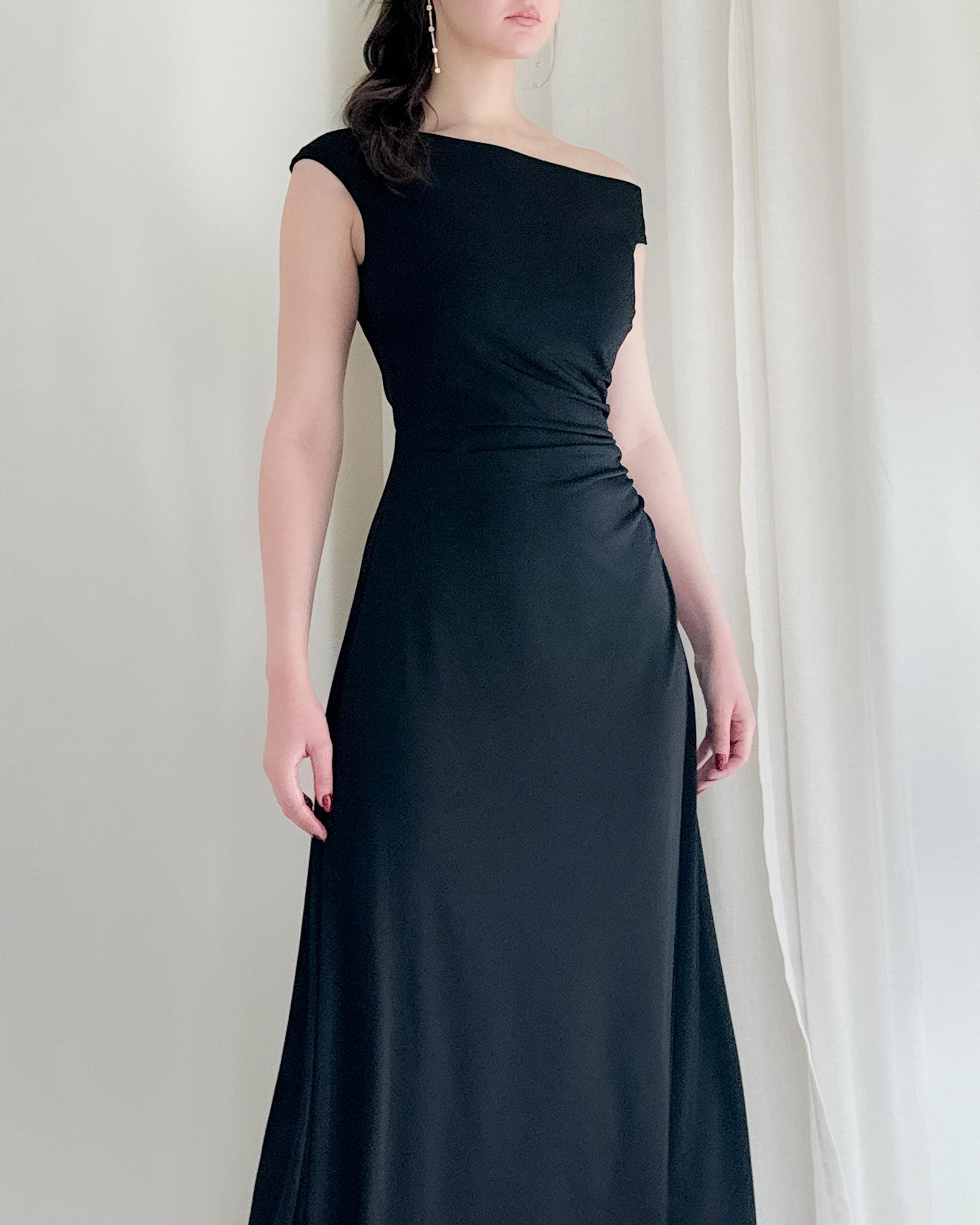 dress patterns off shoulder One Pattern Off the Shoulder Wedding Dress