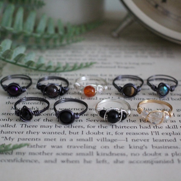 Fourth Wing Wire Ring Set - Violet, Xaden, Andarna, Tairn, Sgaeyl, Rhianan, Mira, Dain, Liam