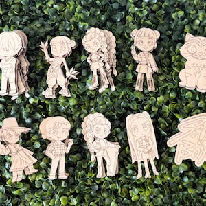 Recortes de personajes de madera con marcadores de pintura / Regalos de fiesta / Elige tus personajes