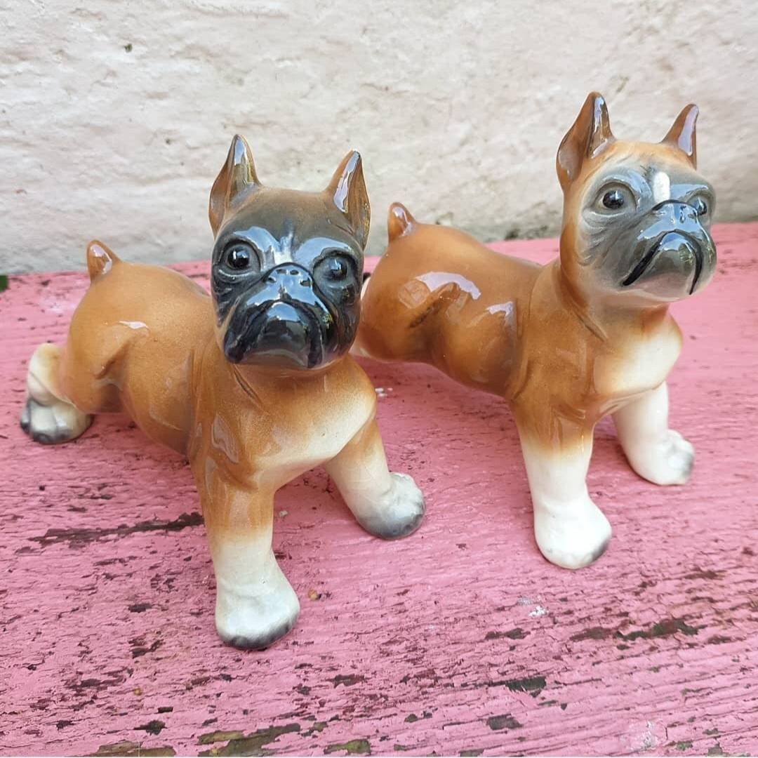 PAIR de las figuras de perro de los ornamentos de bulldog Etsy