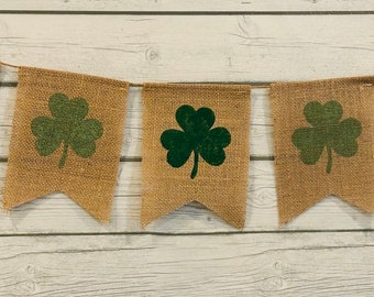 Shamrock Burlap Banner, Rustic Shamrock garland, Farmhouse Shamrock banner, St. Patrick's Day garland