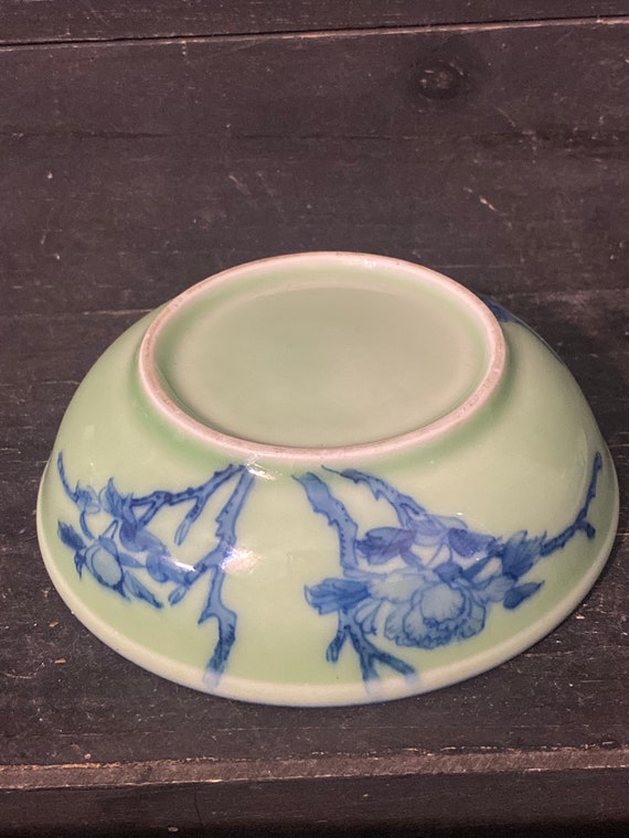 Vintage Porcelain Lidded Trinket Jar - Hand Paint… - image 4