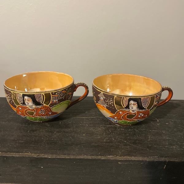 Moriage Satsuma Geisha Teacups - Set of 2