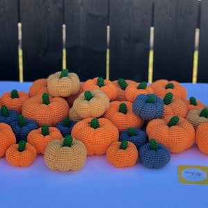 Set of 3 Crochet pumpkins, Veggies Set Toy, Pretend food, Food for Dolls, Kitchen decor, Grocery Play Set, Halloween decor, home decor
