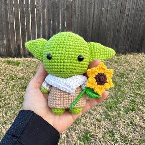 Baby Yoda Crochet Plush with heart, Grogu Amigurumi Doll, Handmade Yoda Crochet Toy, Cute Alien Crochet Gift, Space Inspired Plush image 5