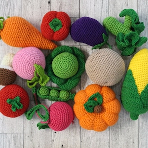 Crochet Vegetables Set of 13: Pretend Play Food Toy