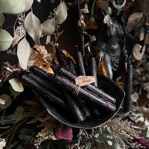 Hekate-kaars | Hecate-aanbod | Godheidskaarsen | Hekate-devotionele kaars | Rituele kaarsen | Altaarkaars | Hekate-cadeaus | Hekserij: