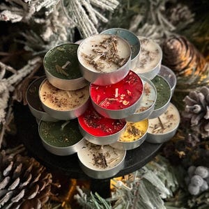 Geklede theelichtjes met spreukkaarsen | Kaarsmagie | Spellwork-kaarsen | Magie | Benodigdheden voor hekserij | Gereedschappen voor hekserij | Heksenkaarsen