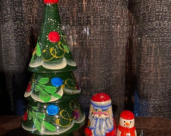 Russian Nesting Dolls Christmas Tree!! 4 pieces! Beautiful Set! Gift/ Christmas Decor