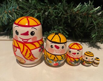 Russian Nesting Dolls Snowman! 5 pieces Miniature Set