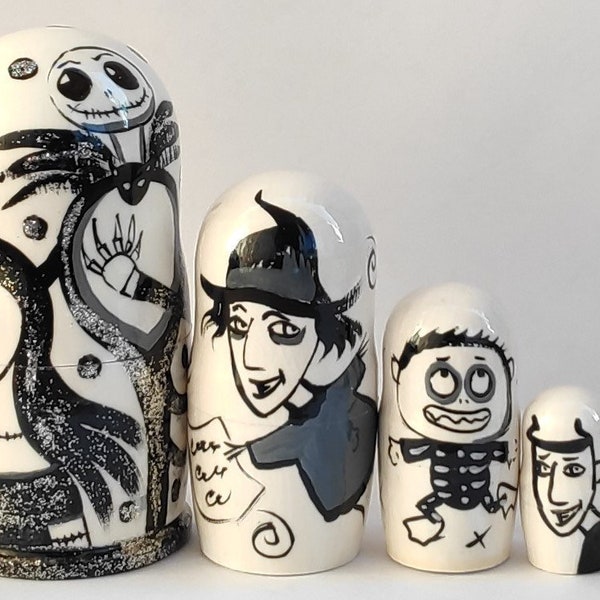 Russian Nesting Dolls Nightmare Before Christmas! Beautiful Set for a Gift! 5 pcs