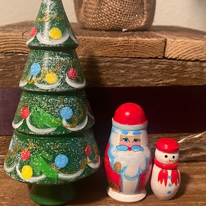 Russian Nesting Dolls Christmas Tree! 3 pieces Beautiful Set