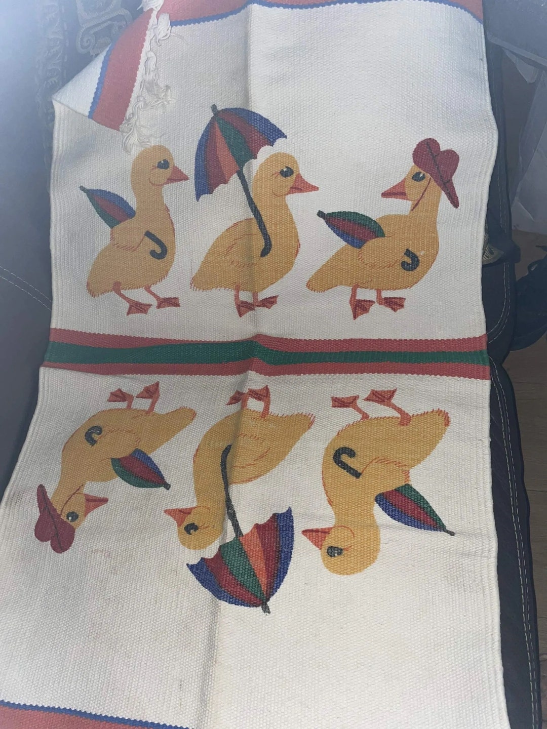 Vintage Woven White Rug With Ducks Under Umbrella - Etsy