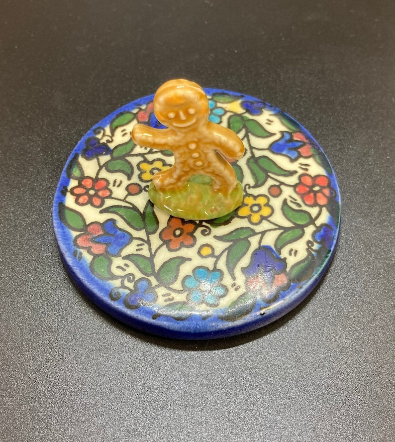 Vintage Wade Red Rose Tea Canadian Series Figurine Miniature Porcelain