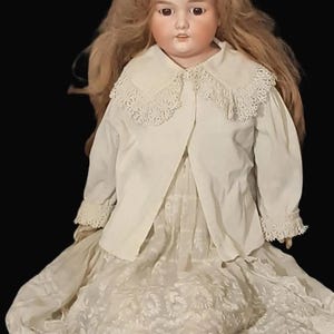 vintage /antique composition Armand Marseille large doll H85cm