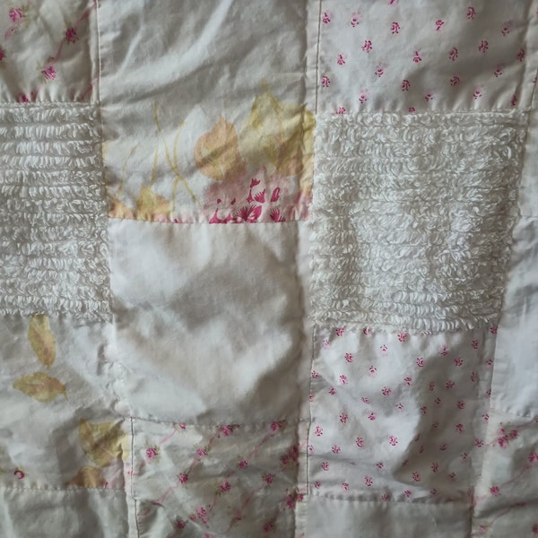 Rachel Ashwell Simply Shabby Chic Patchwork Floral Queen Comforter Quilt Blanket Cover Cotton 8% linen preowned