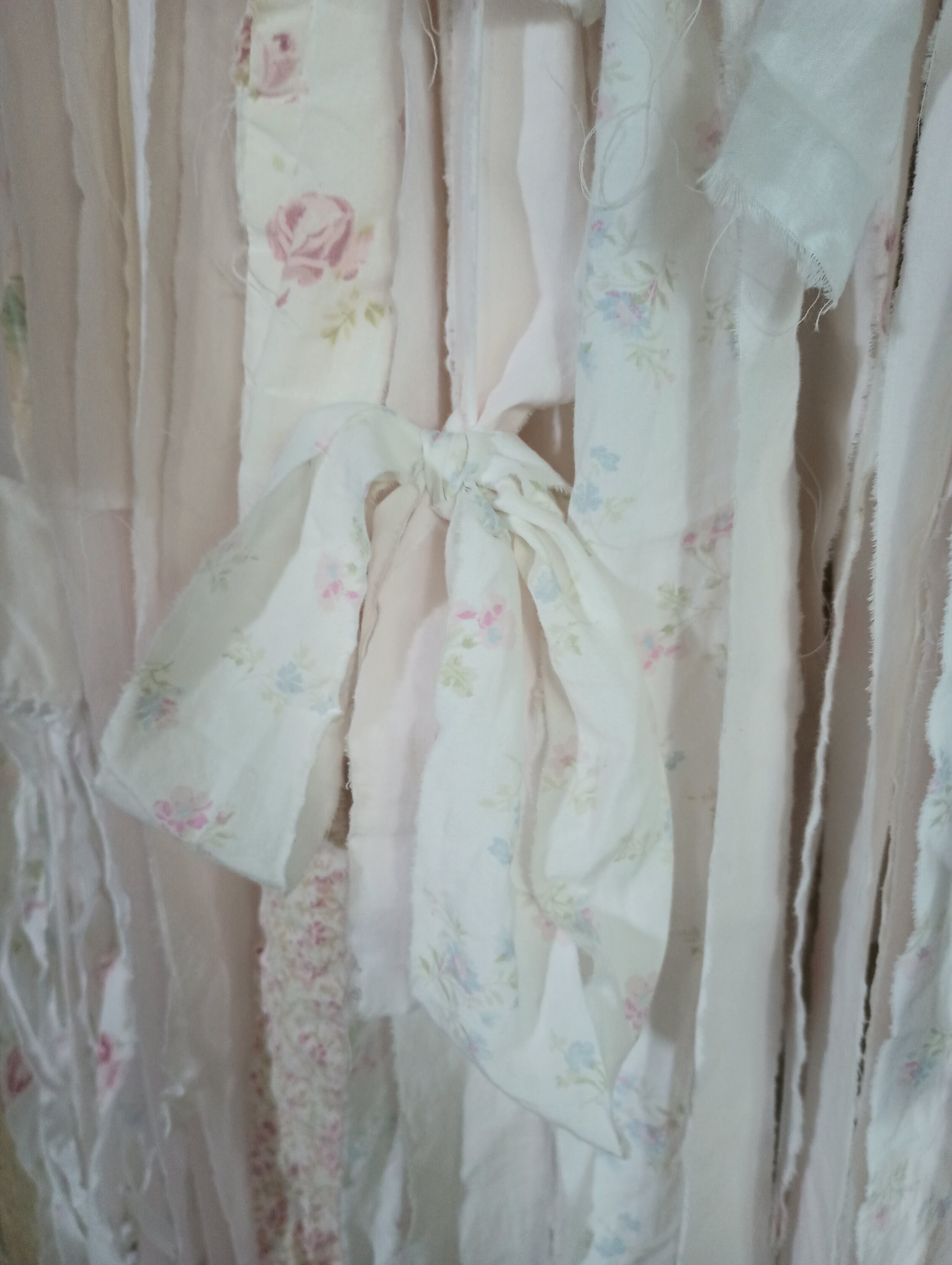 Simply Shabby Chic Rag Swag 100 Rachel Ashwell Fabric Flowers Roses