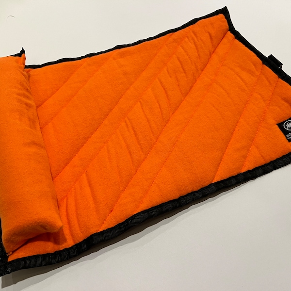 Portable dog mat / Dog bed