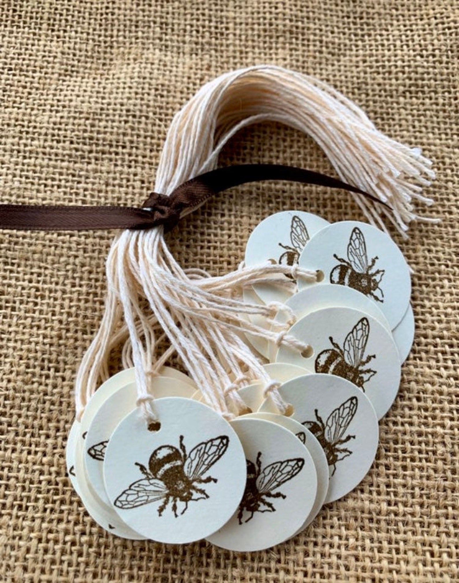 travel bee tags