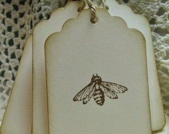 Honey jar Bee Hang Tags, 8 Bee tags for Honey labels, Rustic Wedding tags , business label ,Party Favor Tags