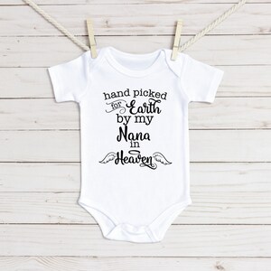 Nana in Heaven Baby Strampelanzug®: Schutzengel Geschenk