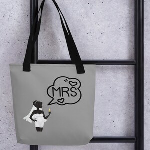 Tote bag Mrs - for wedding day - bridal shower - honeymoon bag -