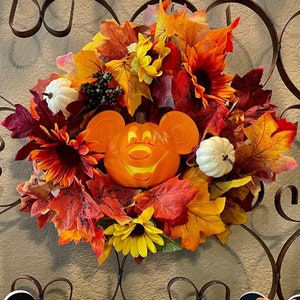 Pumpkin Mickey Wreath | Disney Inspired Fall Wreath | Mickey Halloween wreath