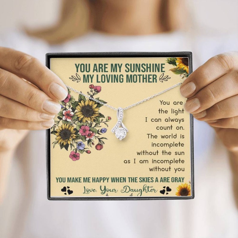 You Are My Sunshine Mother/'s Day Gift Necklace Christmas Gift Mommy Necklace Gift To My Mother Alluring Beauty Necklace Mommy Birthday