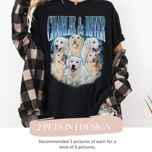 K&ouml;nnte beinhalten: Ein schwarzes T-Shirt mit einem Grafikdruck, der den Text CHARLIE & RIVER in blauer Schrift &uuml;ber sechs Bildern von Golden Retriever Hunden zeigt. Die Hunde sind in einer Collage angeordnet, umgeben von blauen Blitzakzenten.