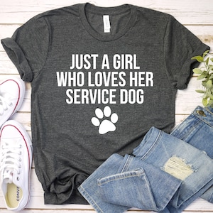 Maglietta per cani da assistenza - Maglietta per proprietari di cani da assistenza, cane da lavoro, addestratore di cani da assistenza, regalo per cani guida da assistenza, maglietta unisex premium per uomo e donna